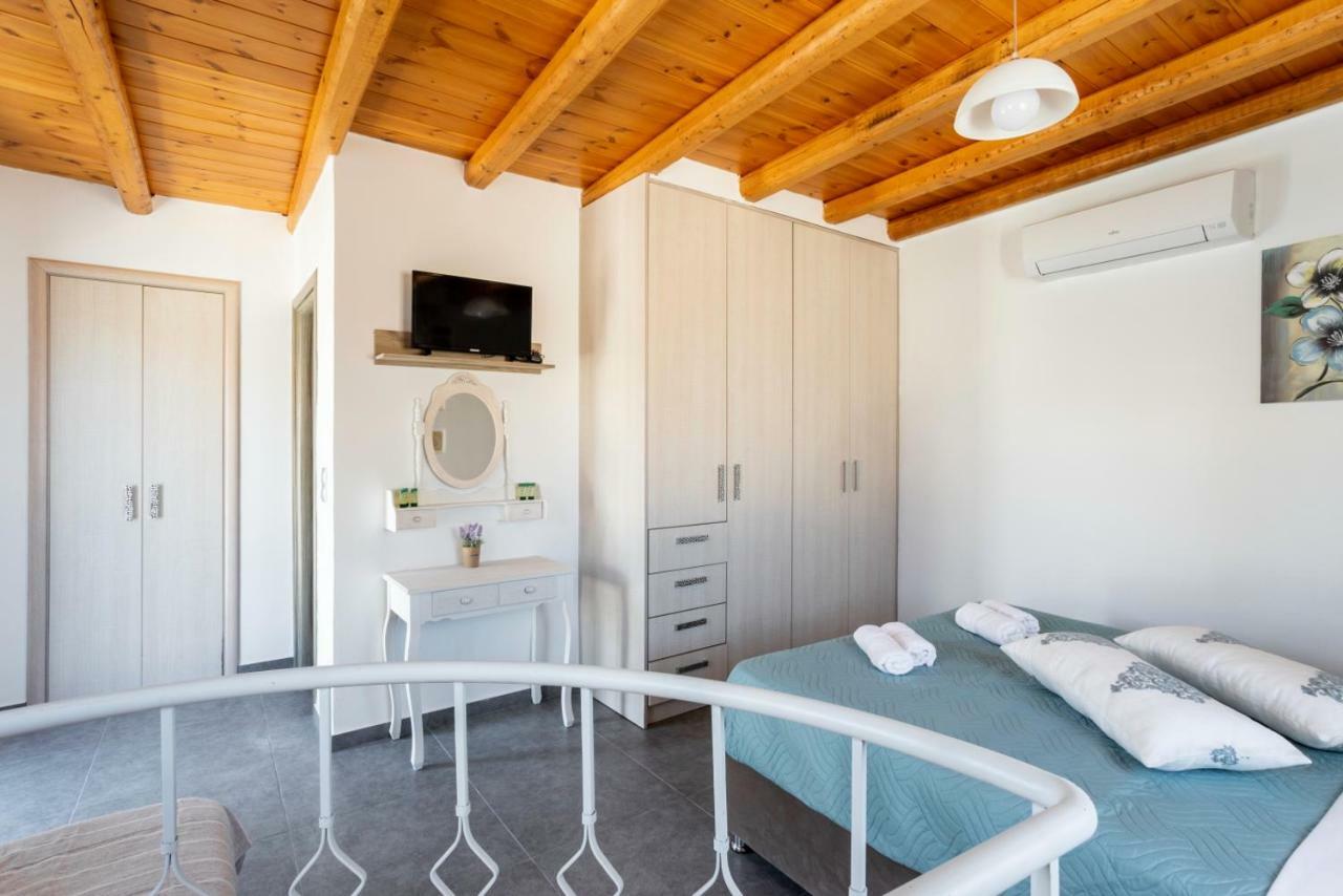 Marilena Natural Stone House, By Hellocrete Pigí 外观 照片