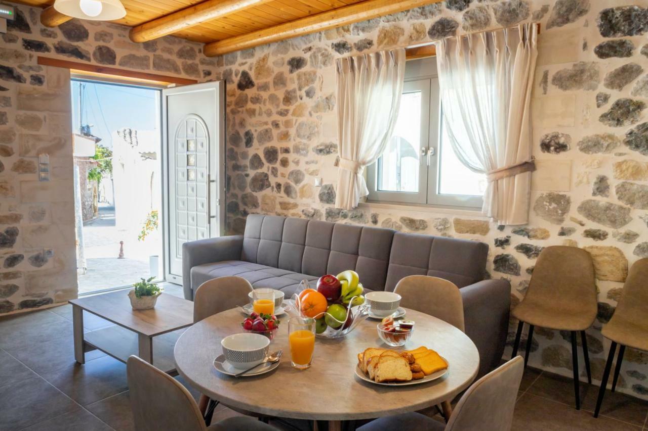 Marilena Natural Stone House, By Hellocrete Pigí 外观 照片